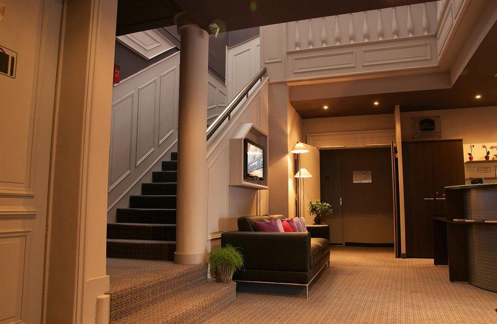 Best Western Hotel De La Breche Niort Beltér fotó