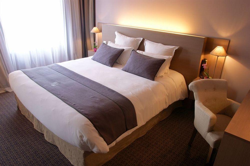 Best Western Hotel De La Breche Niort Kültér fotó