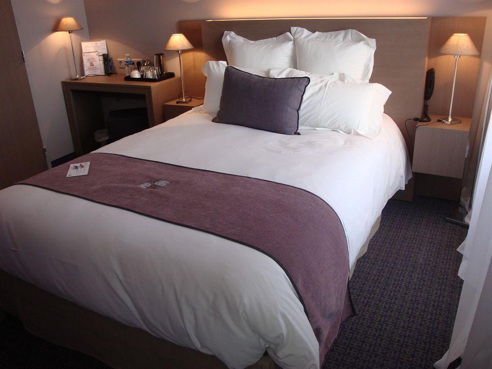 Best Western Hotel De La Breche Niort Kültér fotó